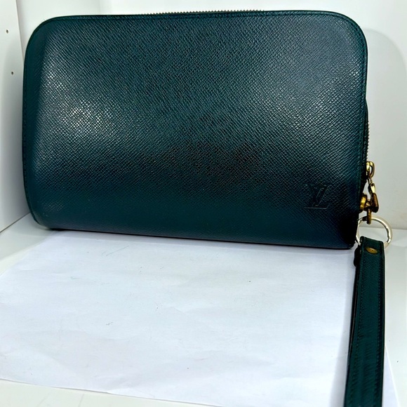 Louis Vuitton Taiga Brifcase for man a beautiful green - Picture 3 of 10